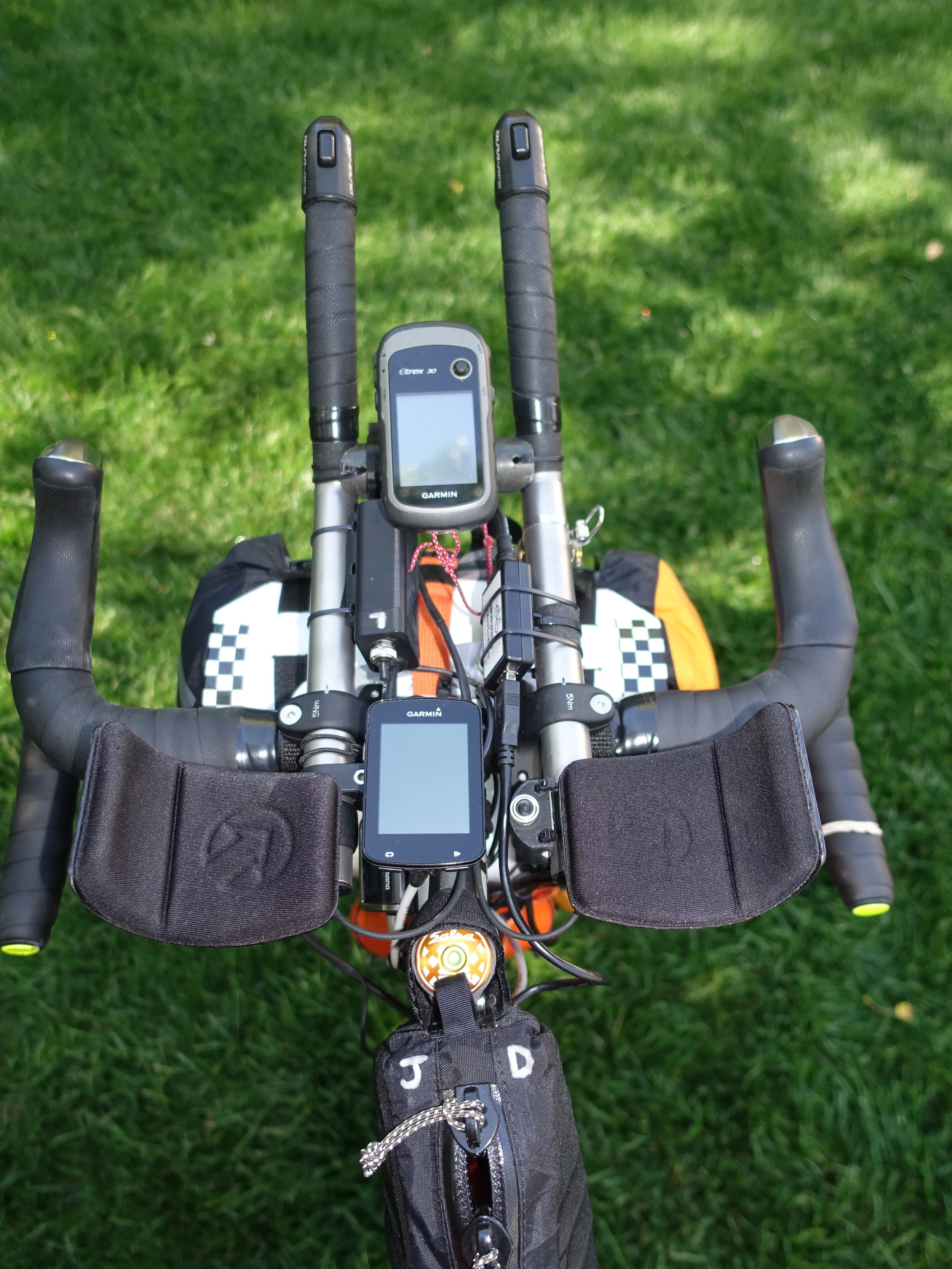 The cockpit: navigation, lighting, charging, and nutrition all within reach. 