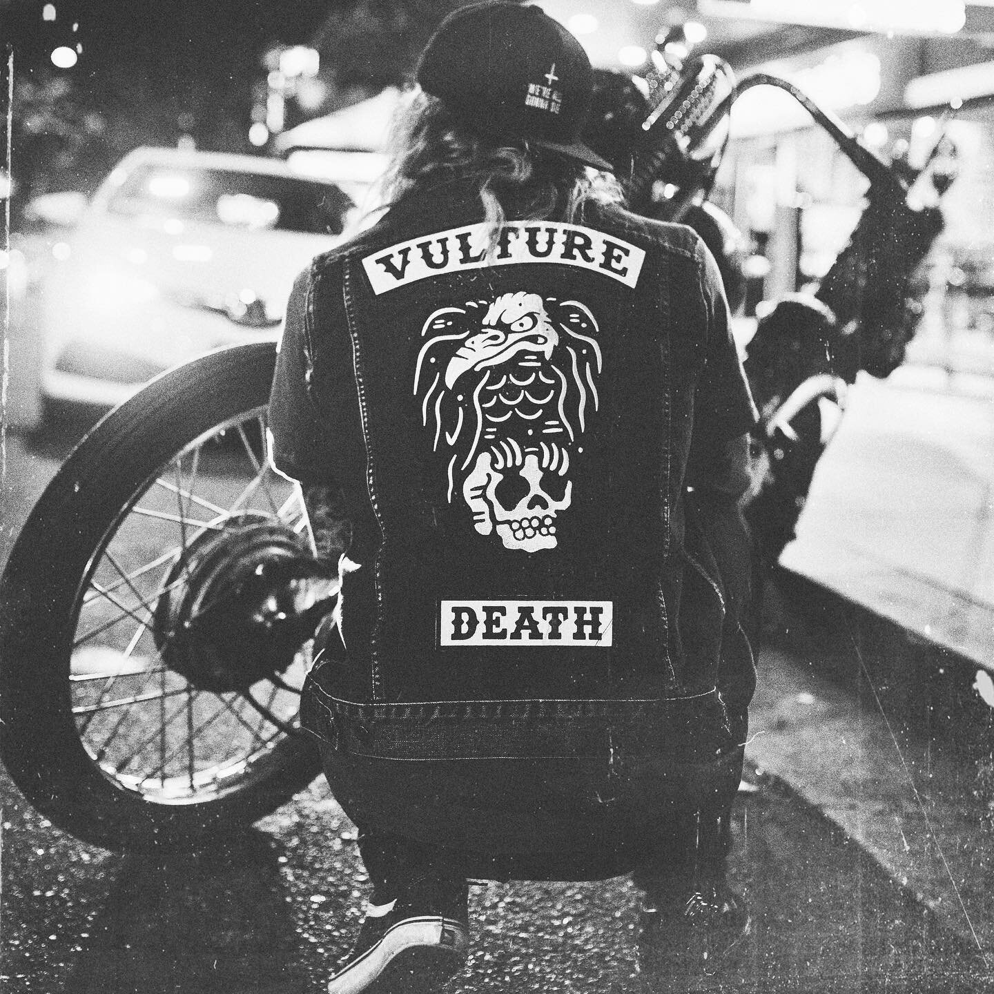 Handful of 10&rdquo; VULTURE backpatches left in stock. Put an end to your boring denim.
Photo by @patstevensonphoto 
#deathpatches #vulture #denim