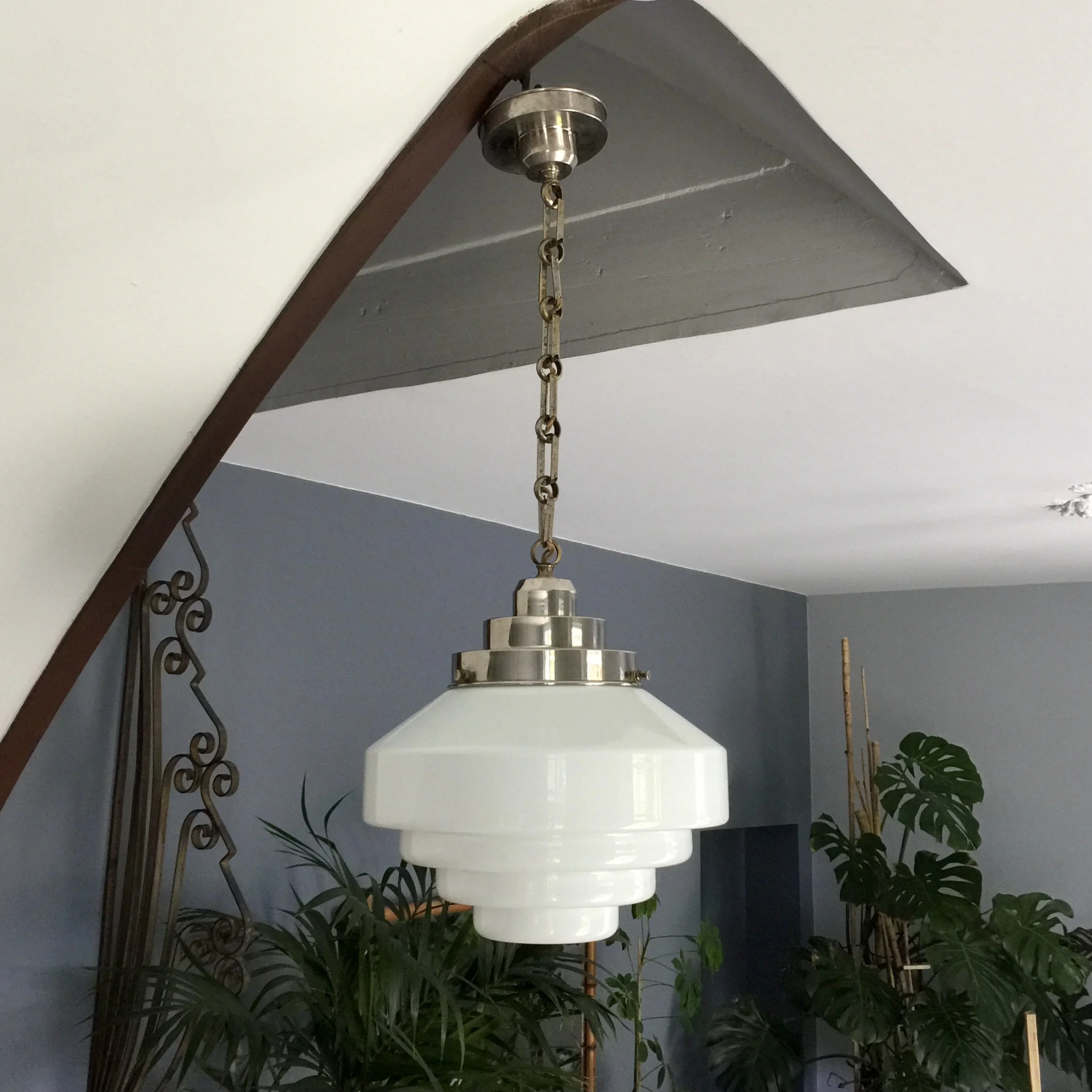 suspension lustre art deco opaline.JPG