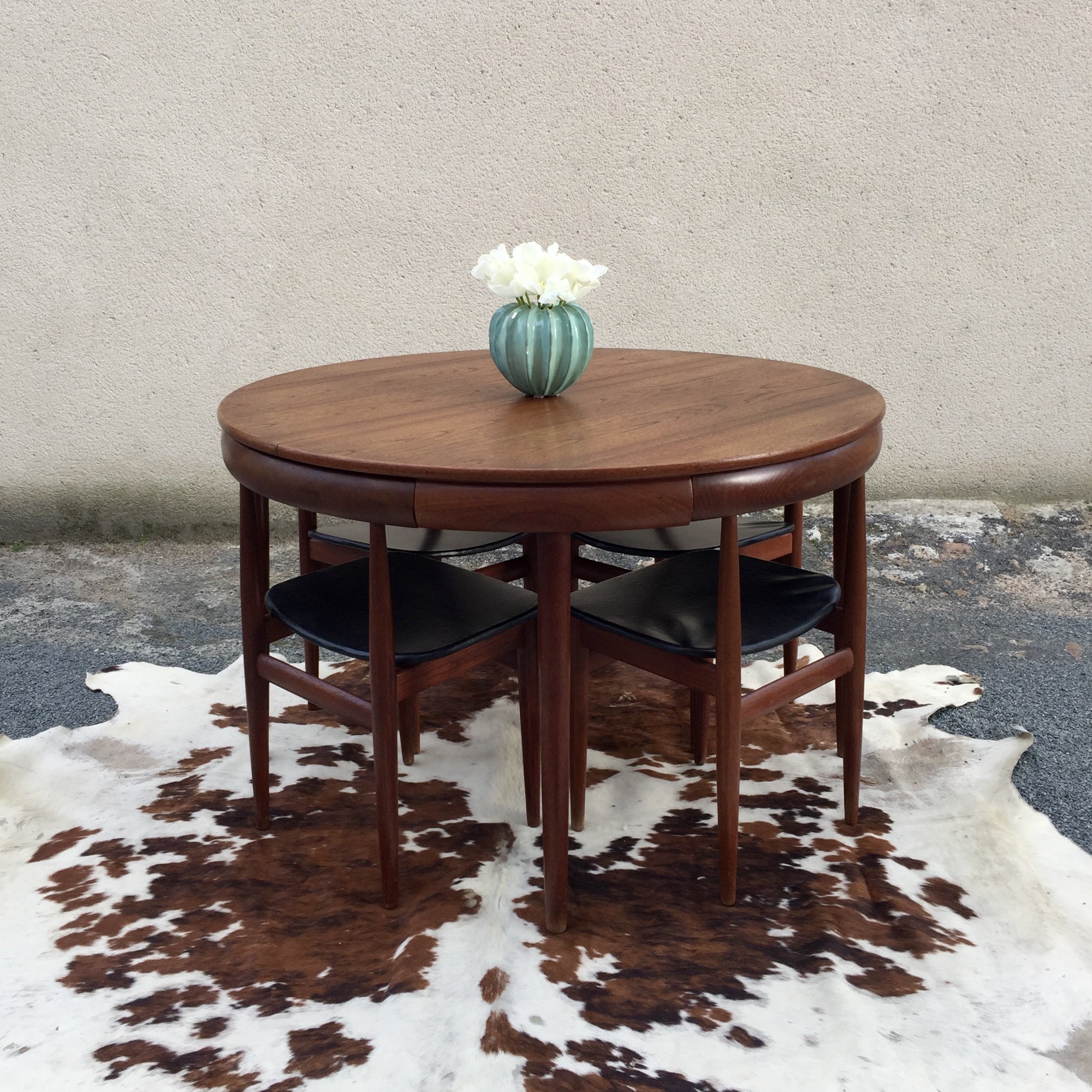 ensemble table et chaises Roundette Hans Olsen teck 1960.JPG