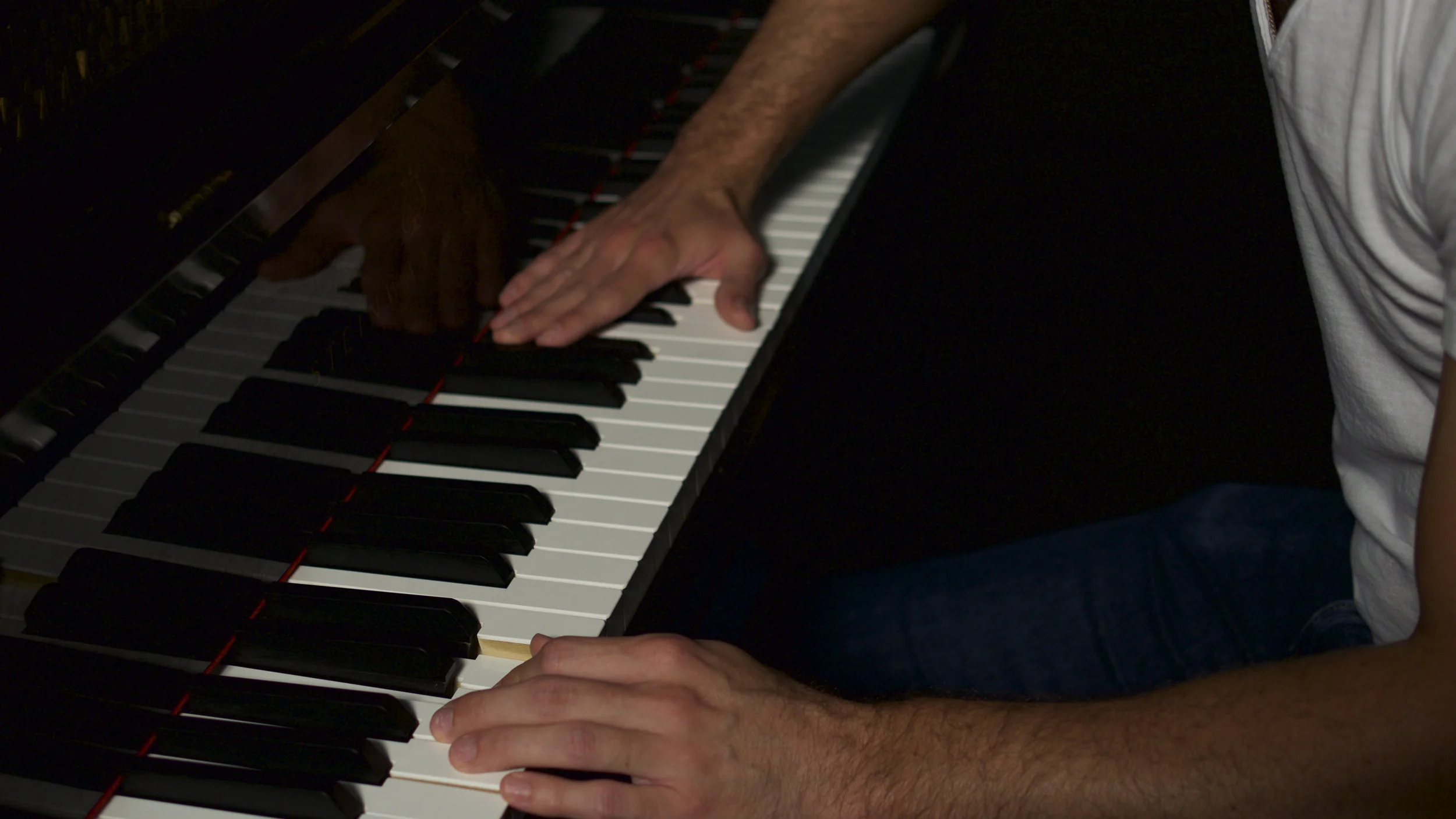 Playing around with Salvatore Sciarrino's "Prelude pour piano." Photo credit: Colin Mahoney