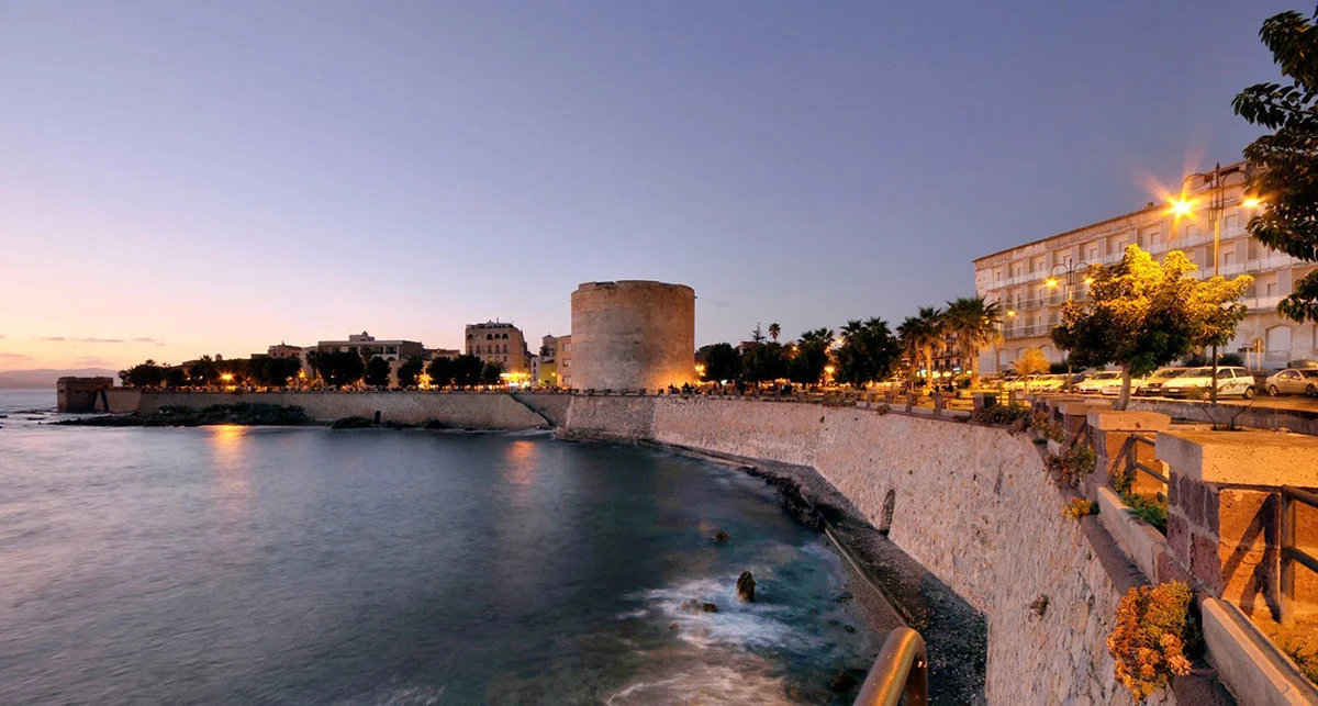 alghero_night_1200_1.jpg