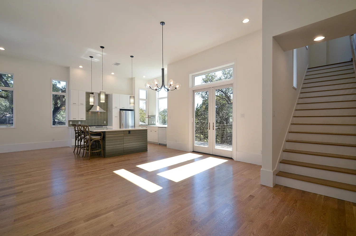 Formal Dining 02.jpg