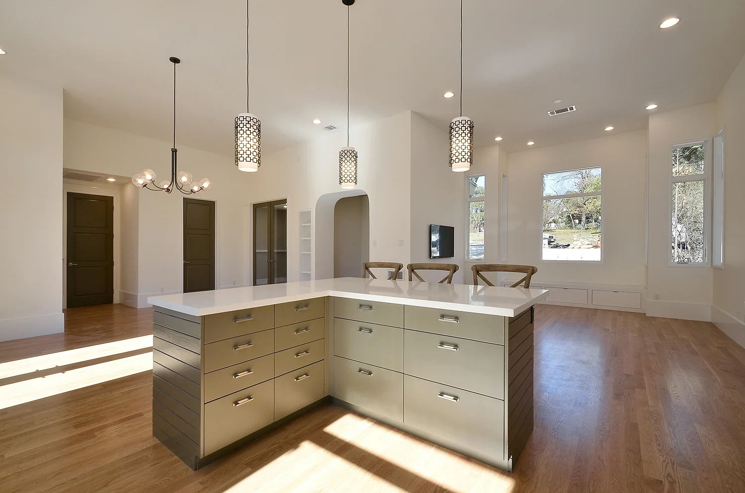 Kitchen and Breakfast 05.jpg