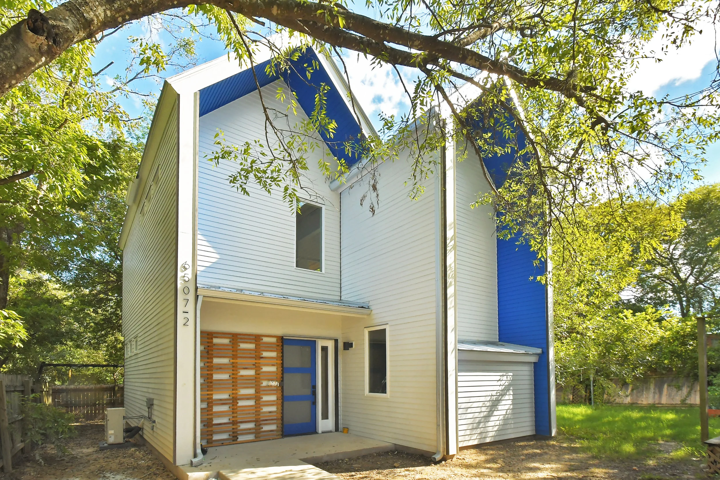 6507 Laird Drive 01.jpg
