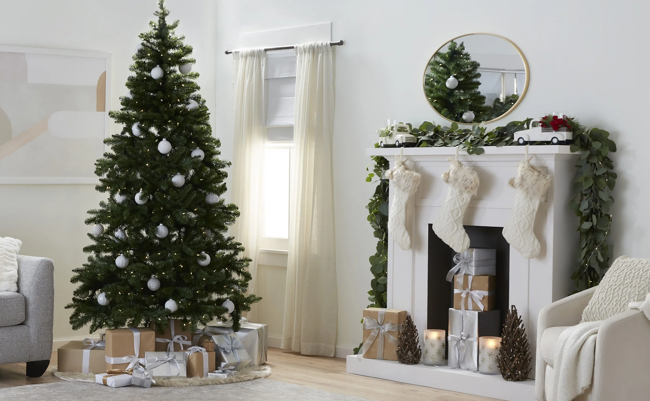 938893-Deck-The-Halls-SSNL-HOL-Decor-Madison-Tree-V1-SELECT.jpg