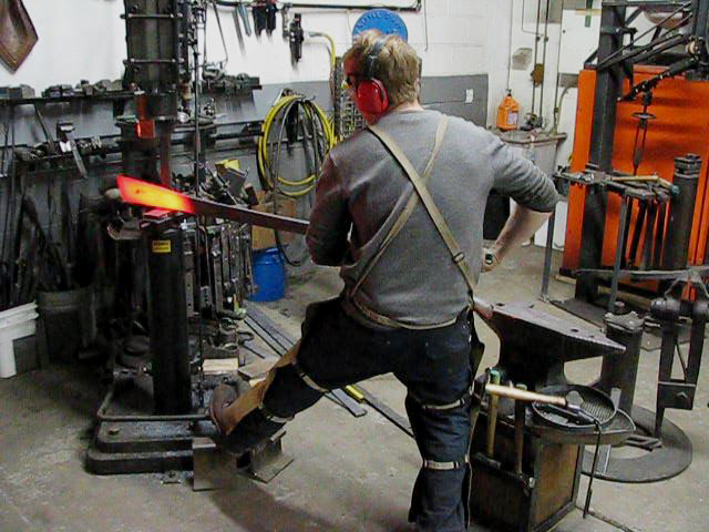 necktie.forging.jpg