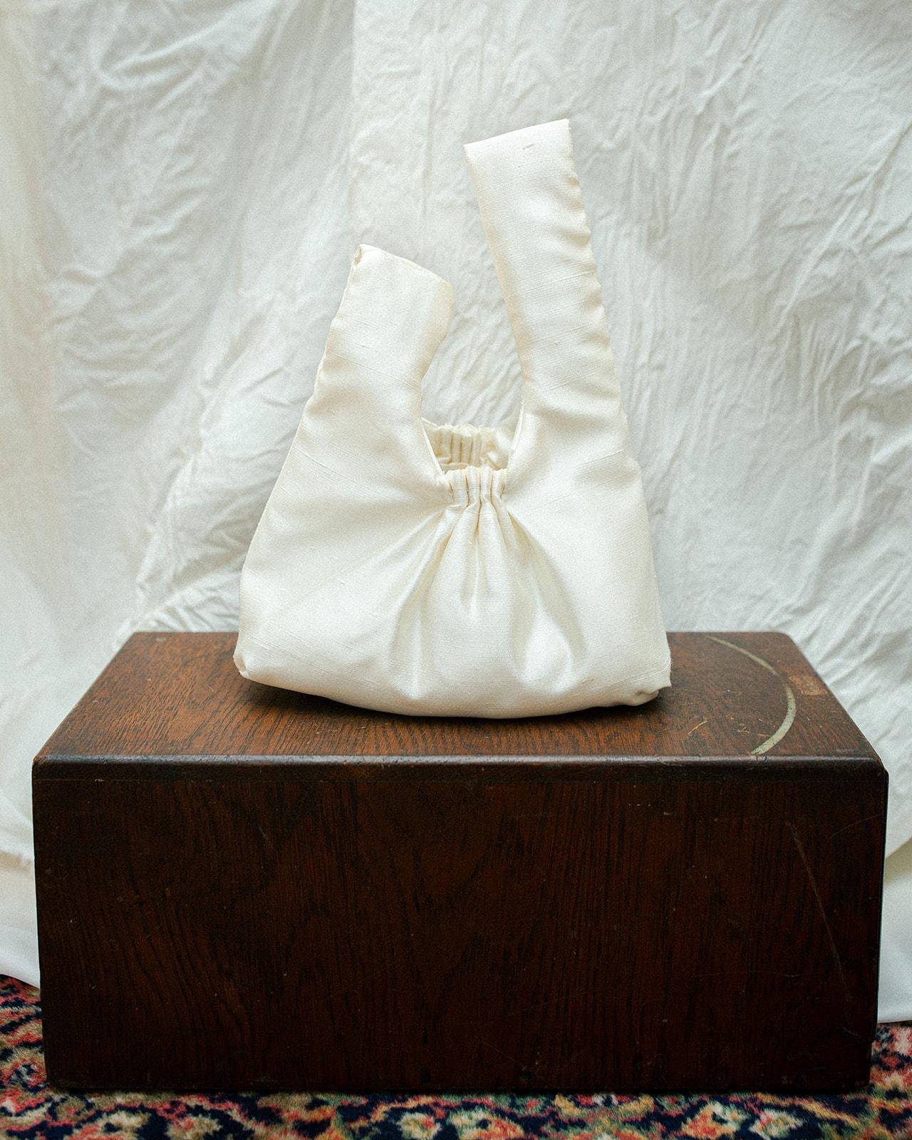 https://i.etsystatic.com/34318524/r/il/71f94c/6801381241/il_fullxfull.6801381241_ndju.jpg