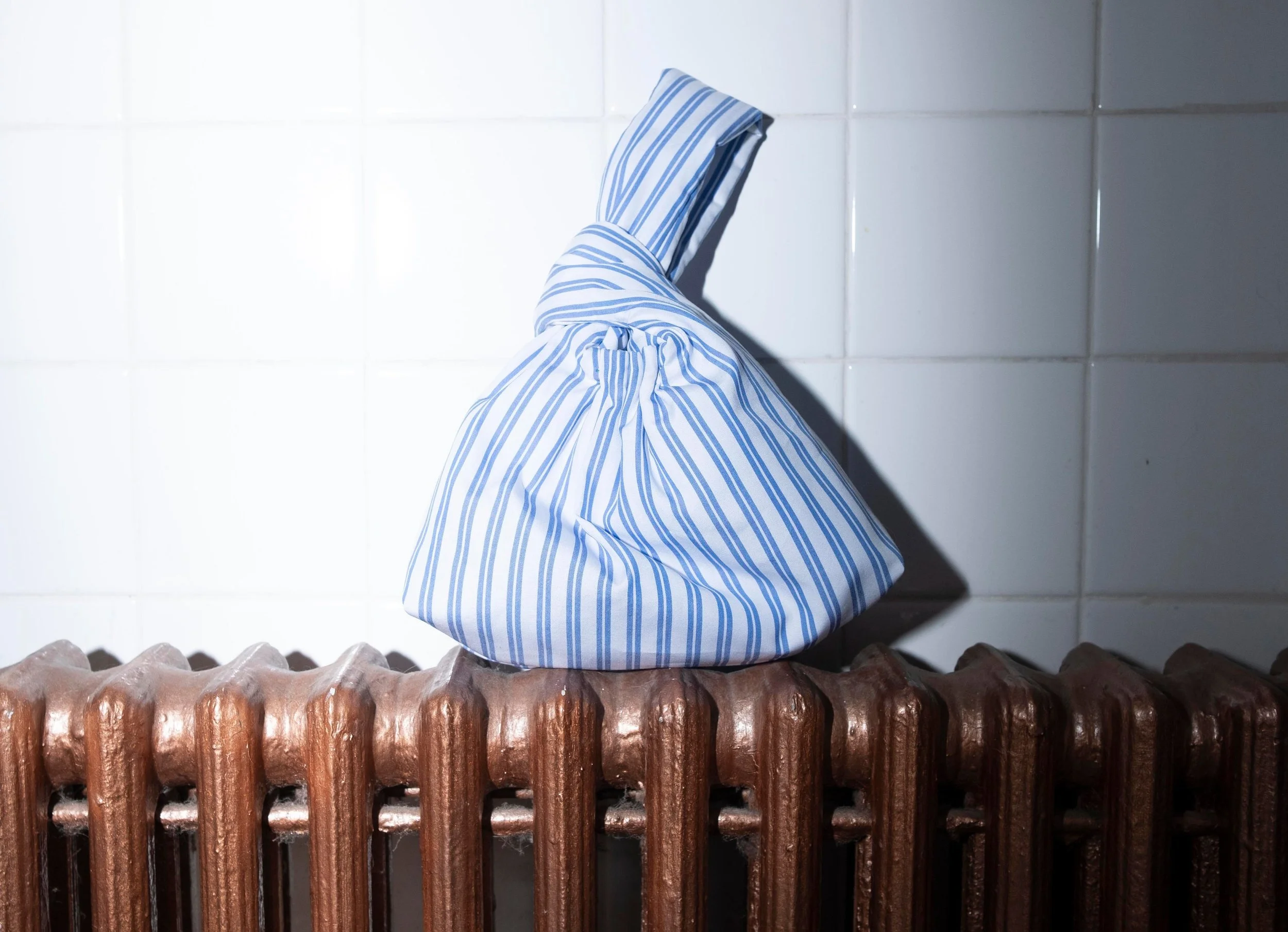 https://i.etsystatic.com/34318524/r/il/9a266f/5396772907/il_fullxfull.5396772907_h51i.jpg