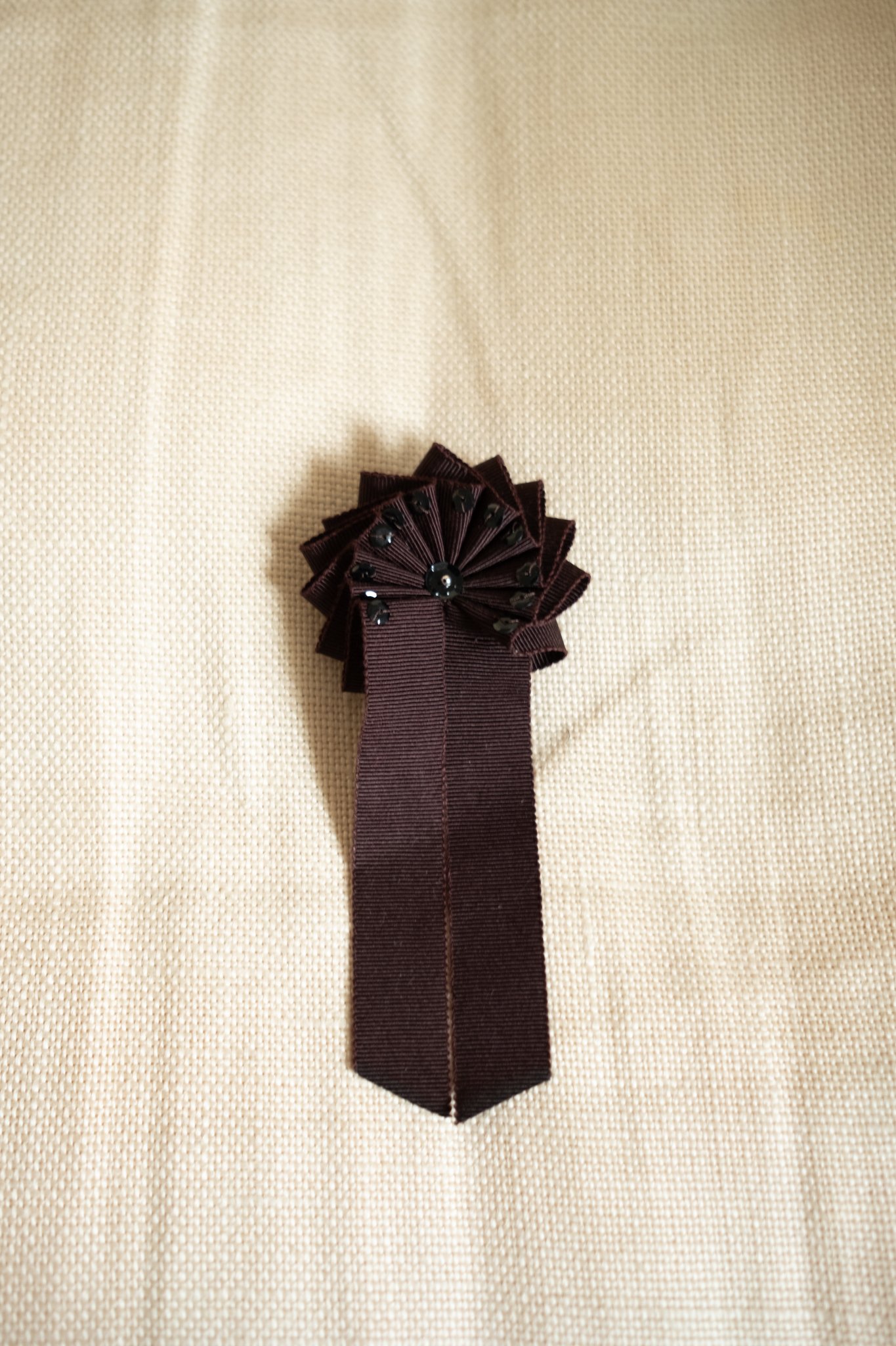 THE FANCY PRIZE ROSETTE, EGGPLANT