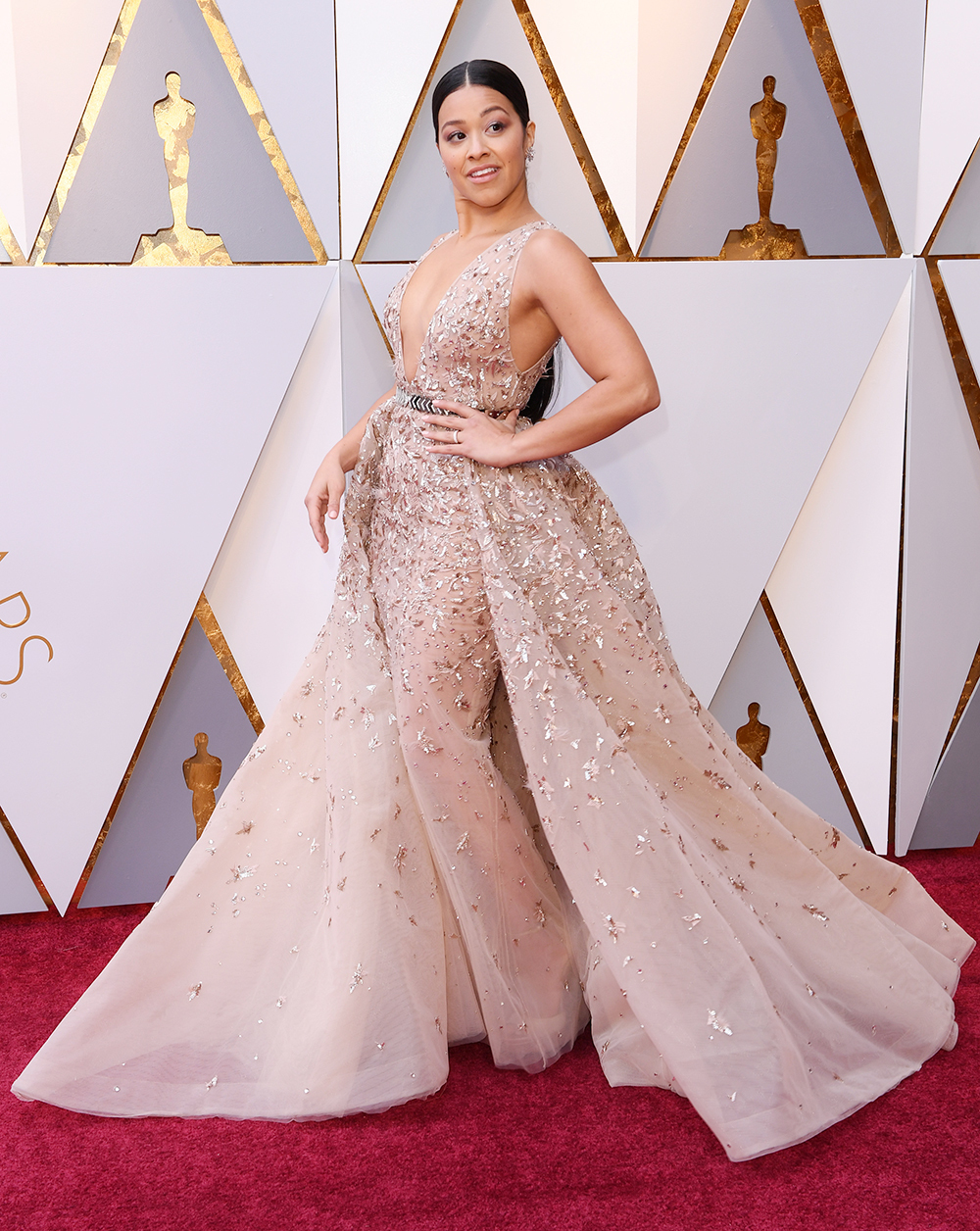 gina-rodriguez-oscars-red-carpet.jpg