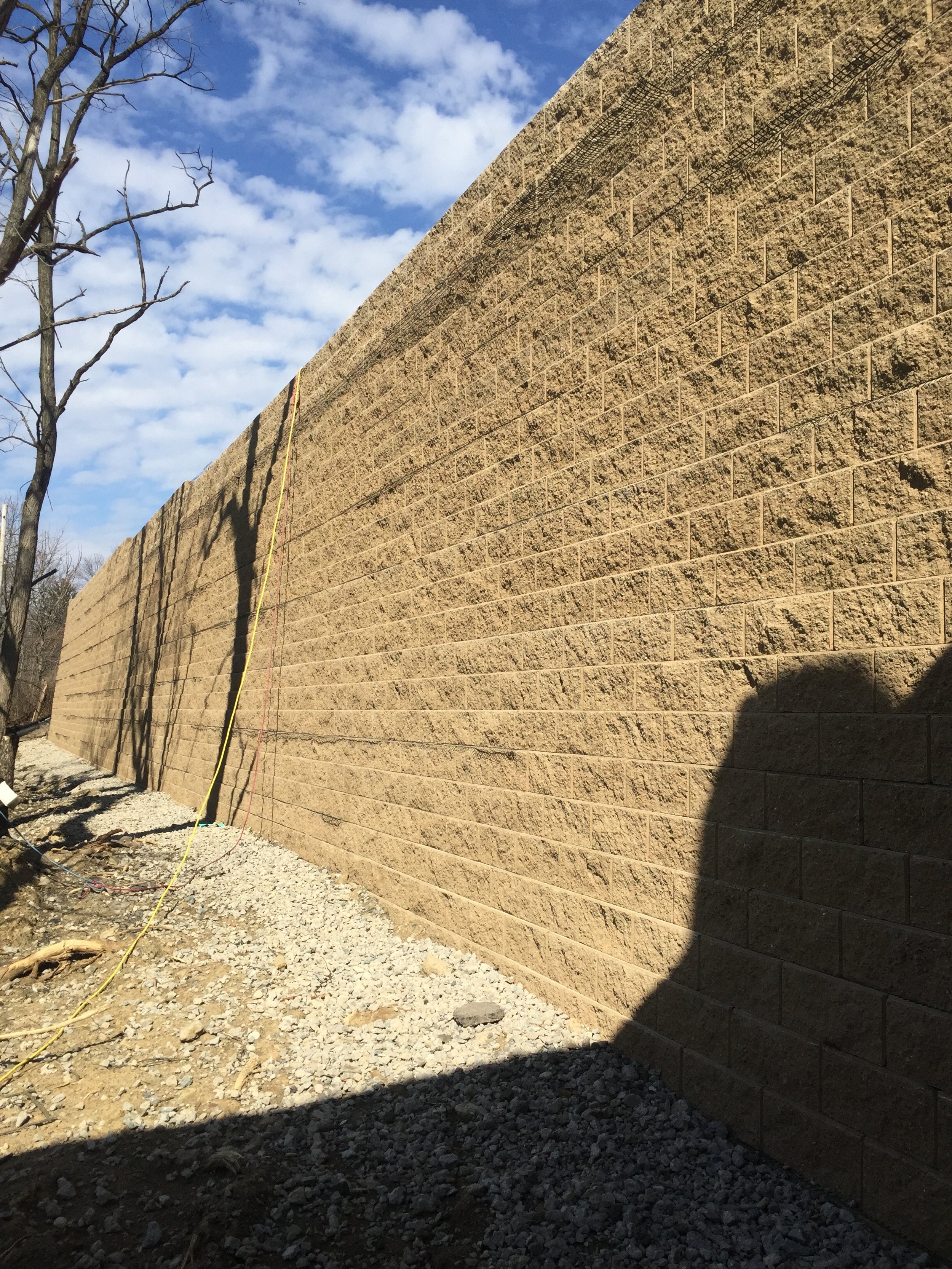 20ft high retaining wall