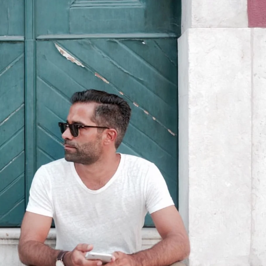 MIGUEL PEREIRA Founder, The man behind the bills @tomiguelpereira Miguel loves motors, style and he never misses a good pizza. He is the head behind the financial strategy of CINCO, but first he is a multitasking guy who always has an answer for a new challenge.