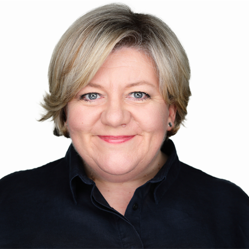 Sandra Thompson, Curator, Founder, CX Educator, Coach and Speaker, Ei Evolution