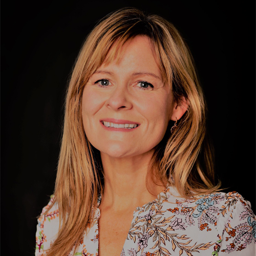 Karina Murray, Founder and CEO of AUNUA Global