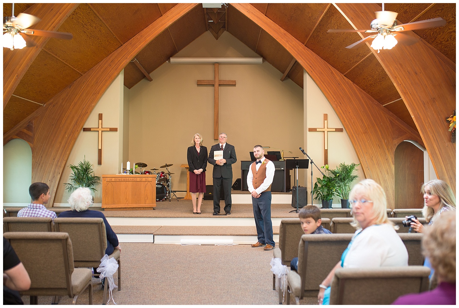 Harding - #ezinlove Caledonia NY Camp Wedding 32.jpg