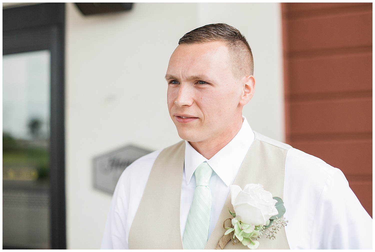 Kellie and Andrew Fitch - Avon Century Barns - Lass and Beau-110_Buffalo wedding photography.jpg