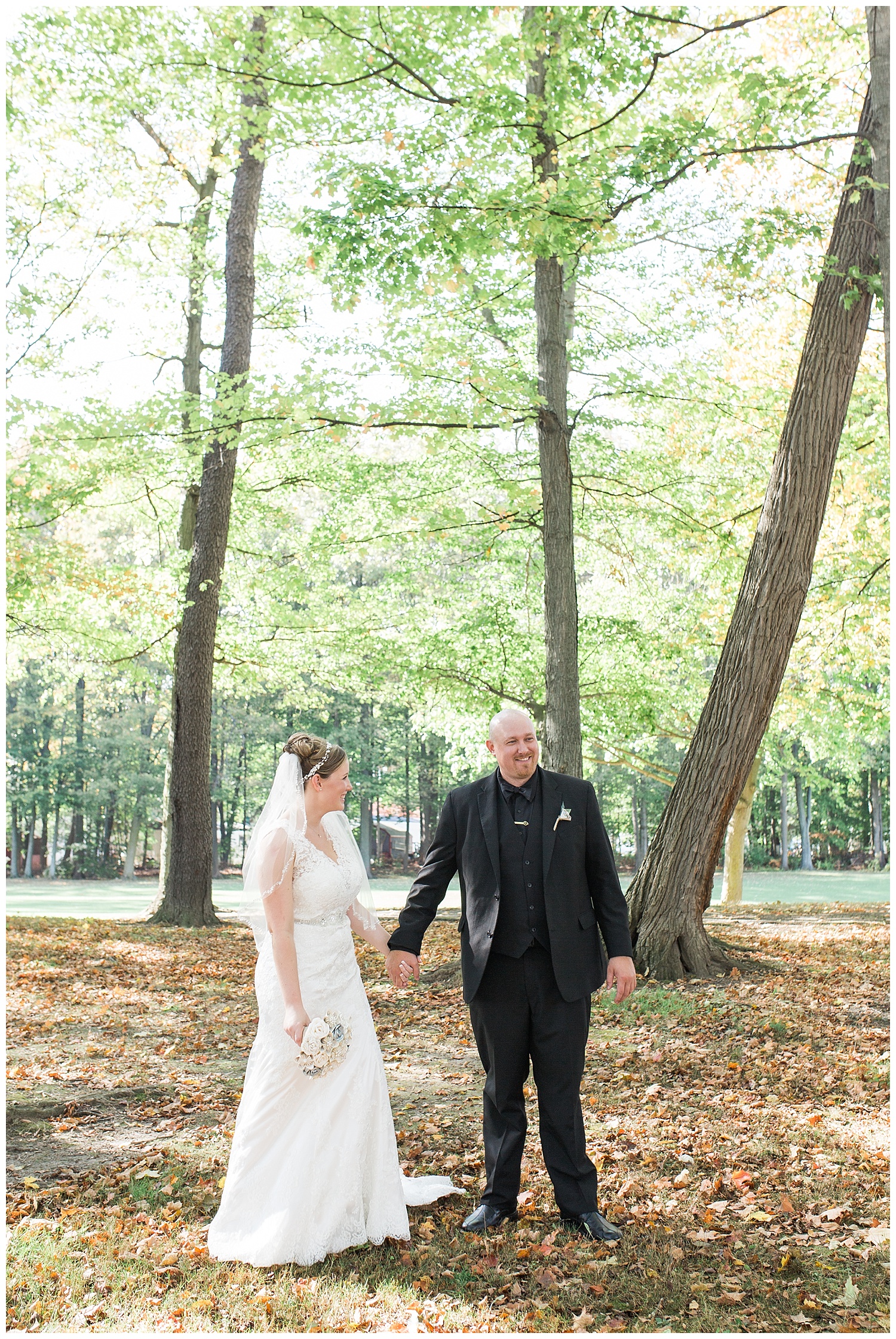 Jessica and Scott McKay - Terry Hills Golf Course - Batavia NY - Lass and Beau-317_Buffalo wedding photography.jpg