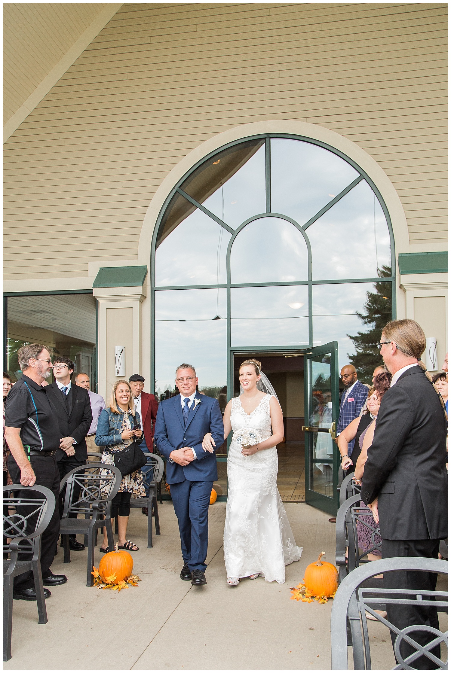 Jessica and Scott McKay - Terry Hills Golf Course - Batavia NY - Lass and Beau-580_Buffalo wedding photography.jpg