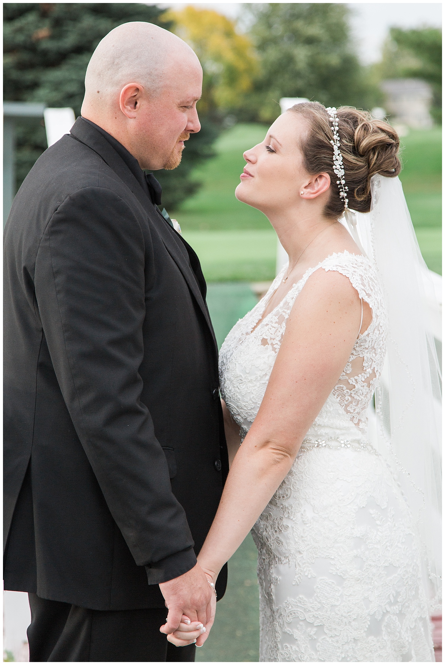 Jessica and Scott McKay - Terry Hills Golf Course - Batavia NY - Lass and Beau-722_Buffalo wedding photography.jpg