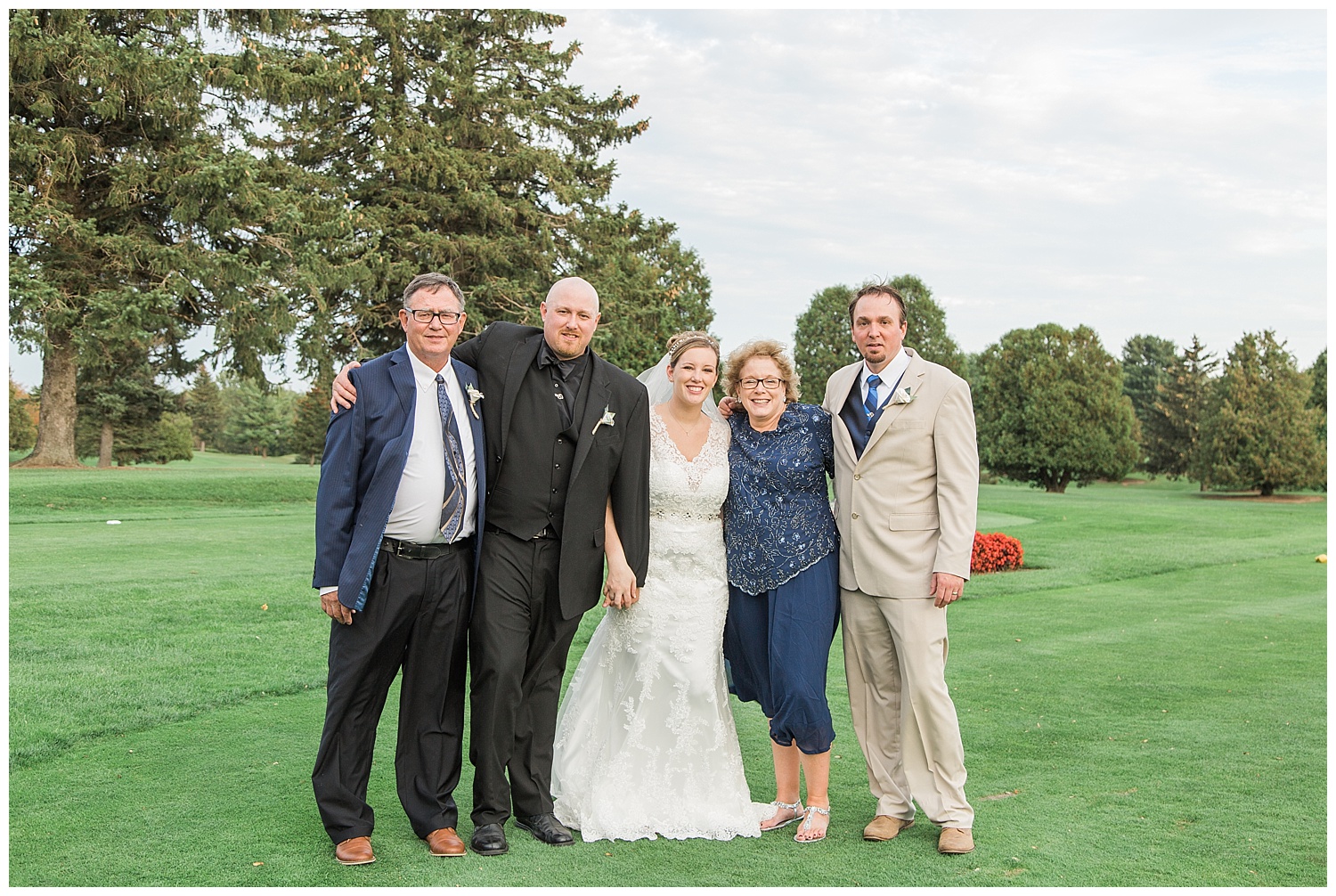 Jessica and Scott McKay - Terry Hills Golf Course - Batavia NY - Lass and Beau-834_Buffalo wedding photography.jpg