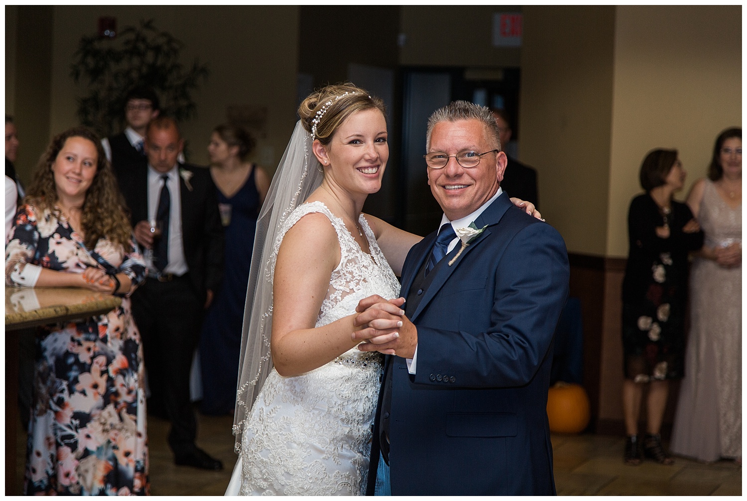 Jessica and Scott McKay - Terry Hills Golf Course - Batavia NY - Lass and Beau-1221_Buffalo wedding photography.jpg