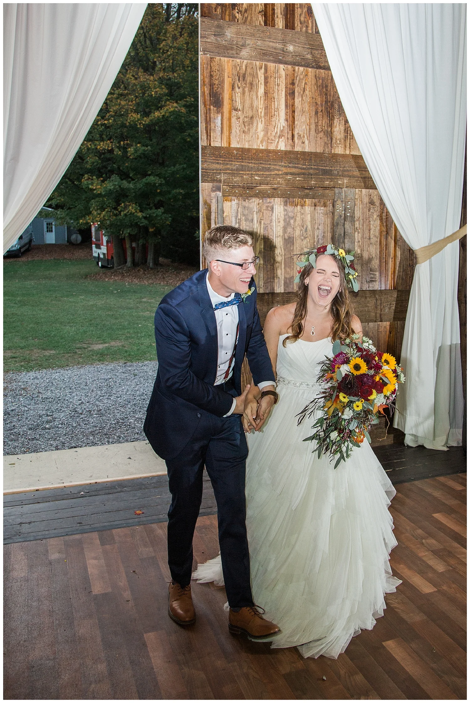 Julia and Brian - Lass and Beau-1094_Buffalo wedding photography.jpg