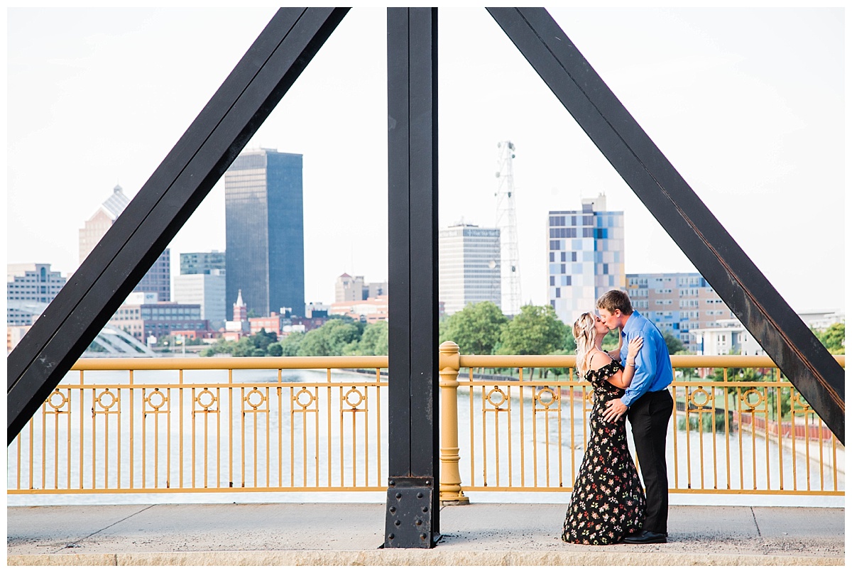 Corn Hill - Maureen and Rob engagement session - Lass and beau-99.jpg