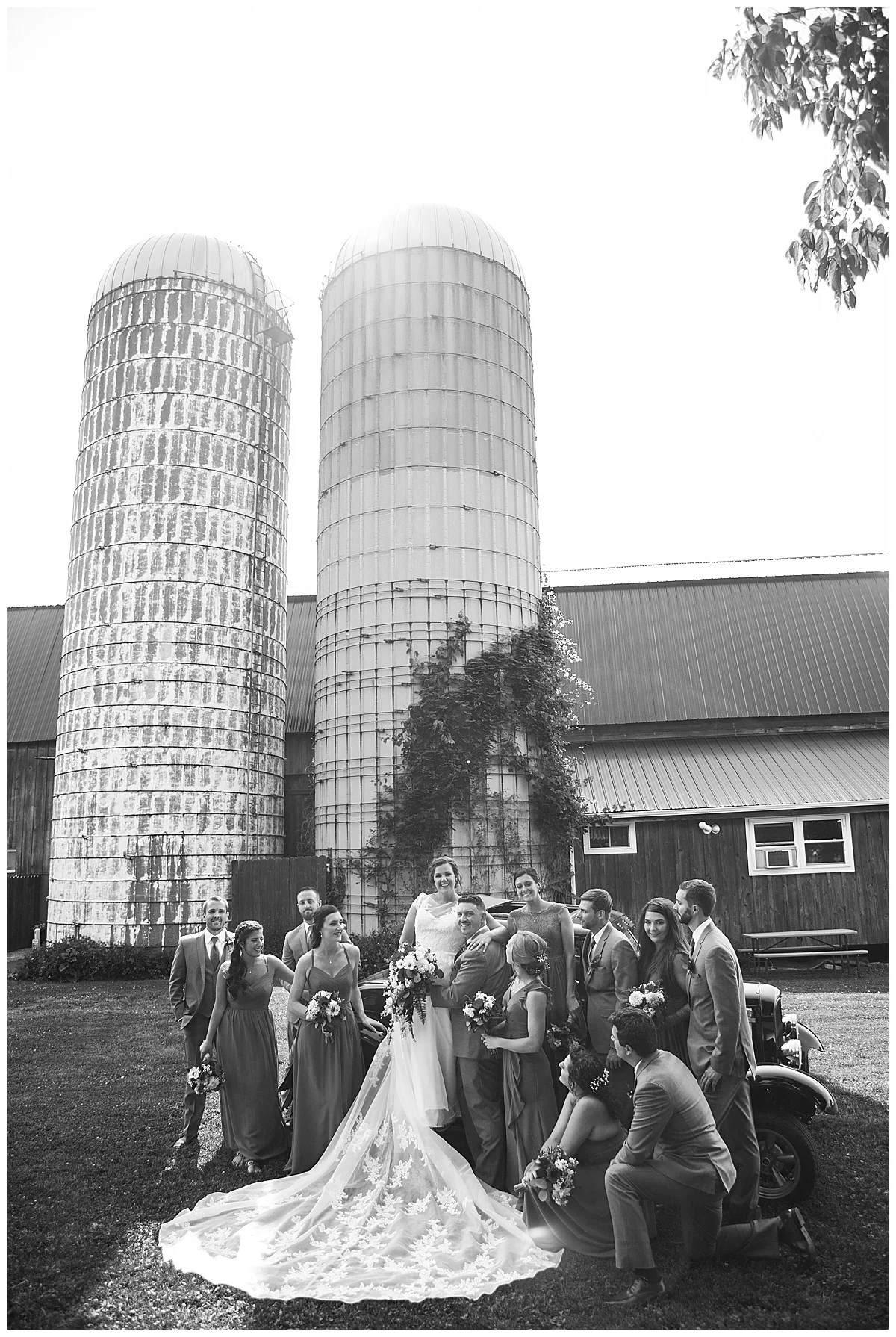 BECCA AND KYLE - TWIN SILOS - LASS AND BEAU-516.jpg