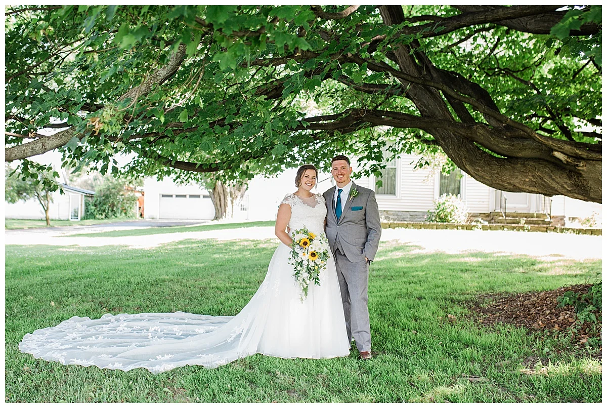 BECCA AND KYLE - TWIN SILOS - LASS AND BEAU-638.jpg
