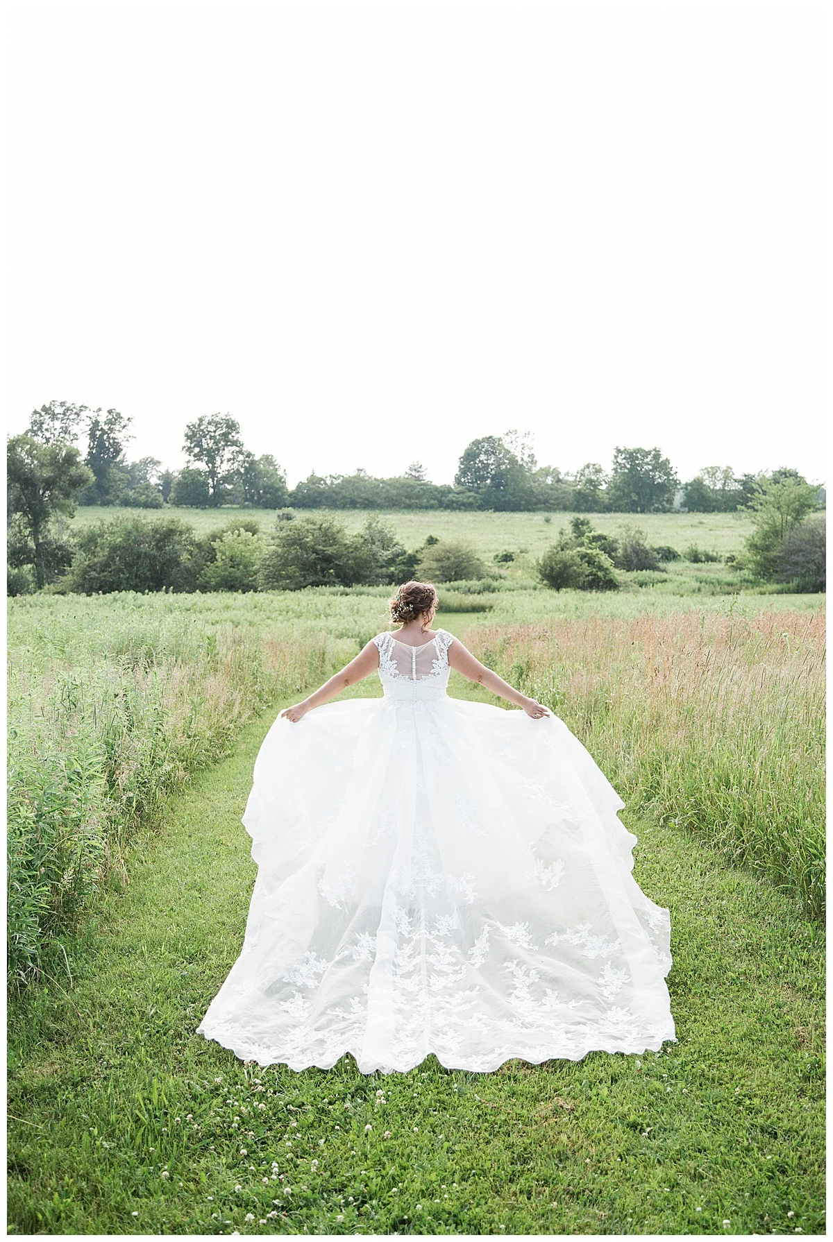 BECCA AND KYLE - TWIN SILOS - LASS AND BEAU-736.jpg