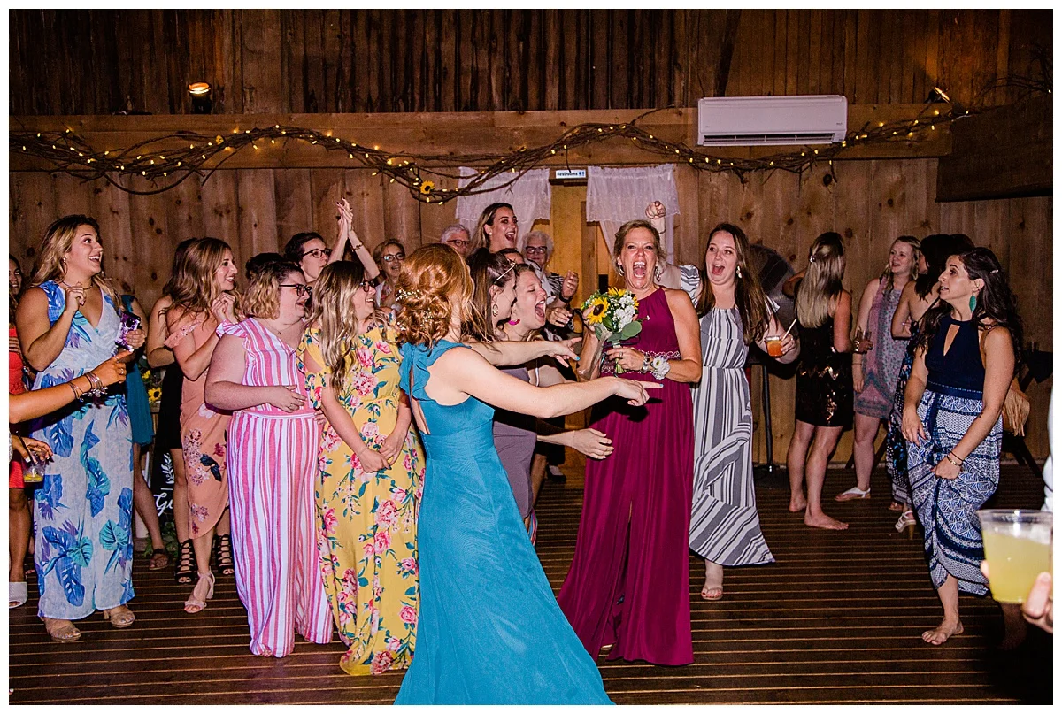 BECCA AND KYLE - TWIN SILOS - LASS AND BEAU-1332.jpg
