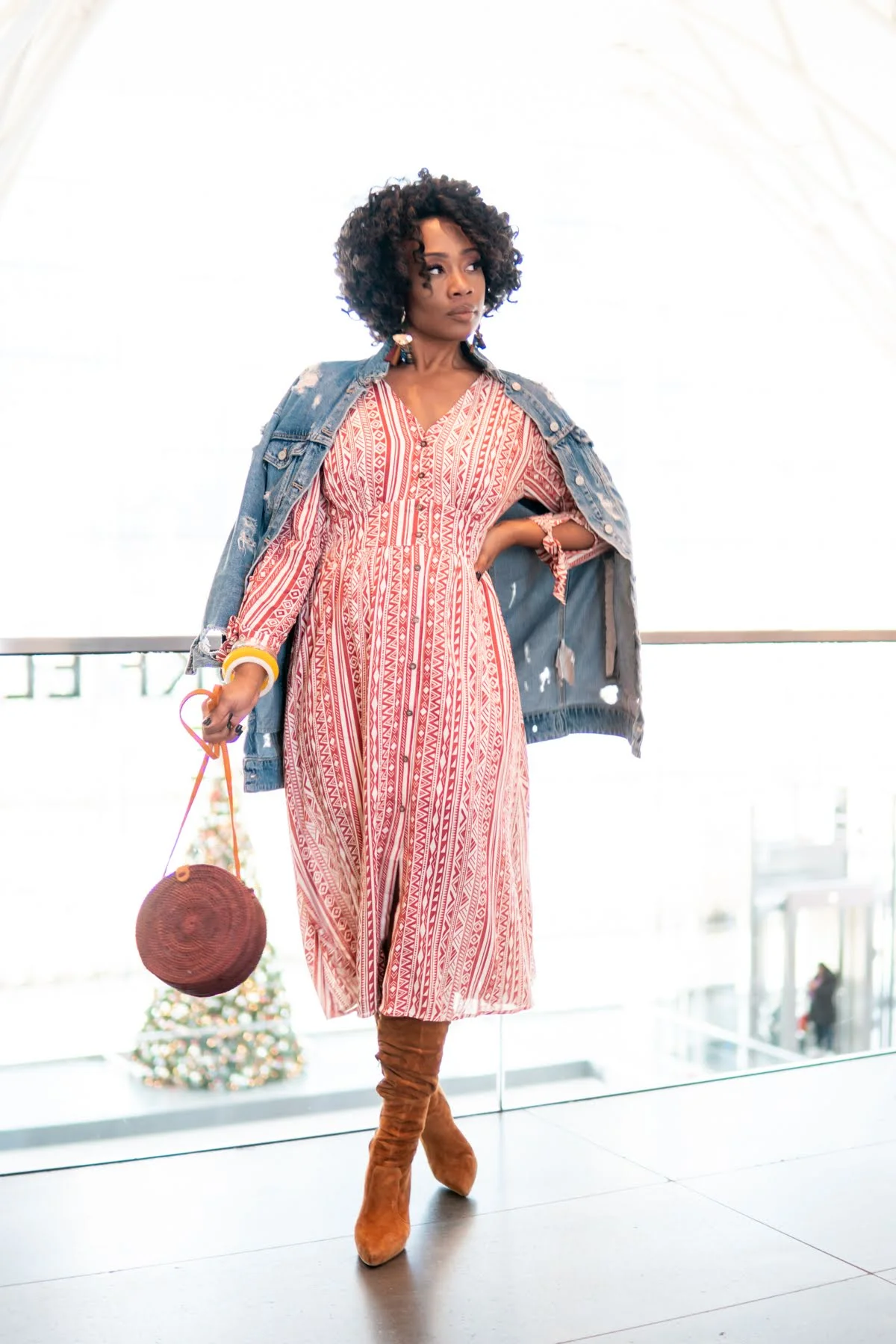 dress: https://www.shoppinkblush.com/p-44838-yellow-printed-long-sleeve-button-up-midi-dress.aspx?DepartmentID=2 @shoppinkblush on Insta; www.shoppinkblush.com)
