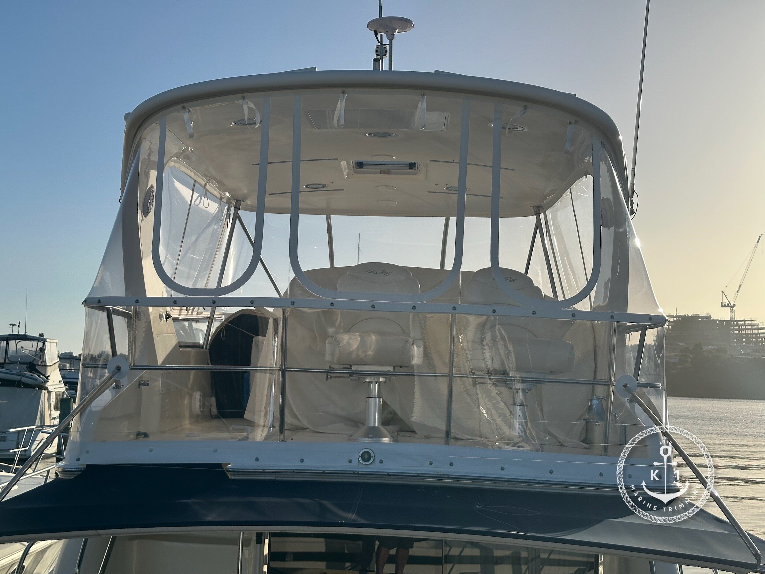 Sea Ray 480 Sedan Bridge