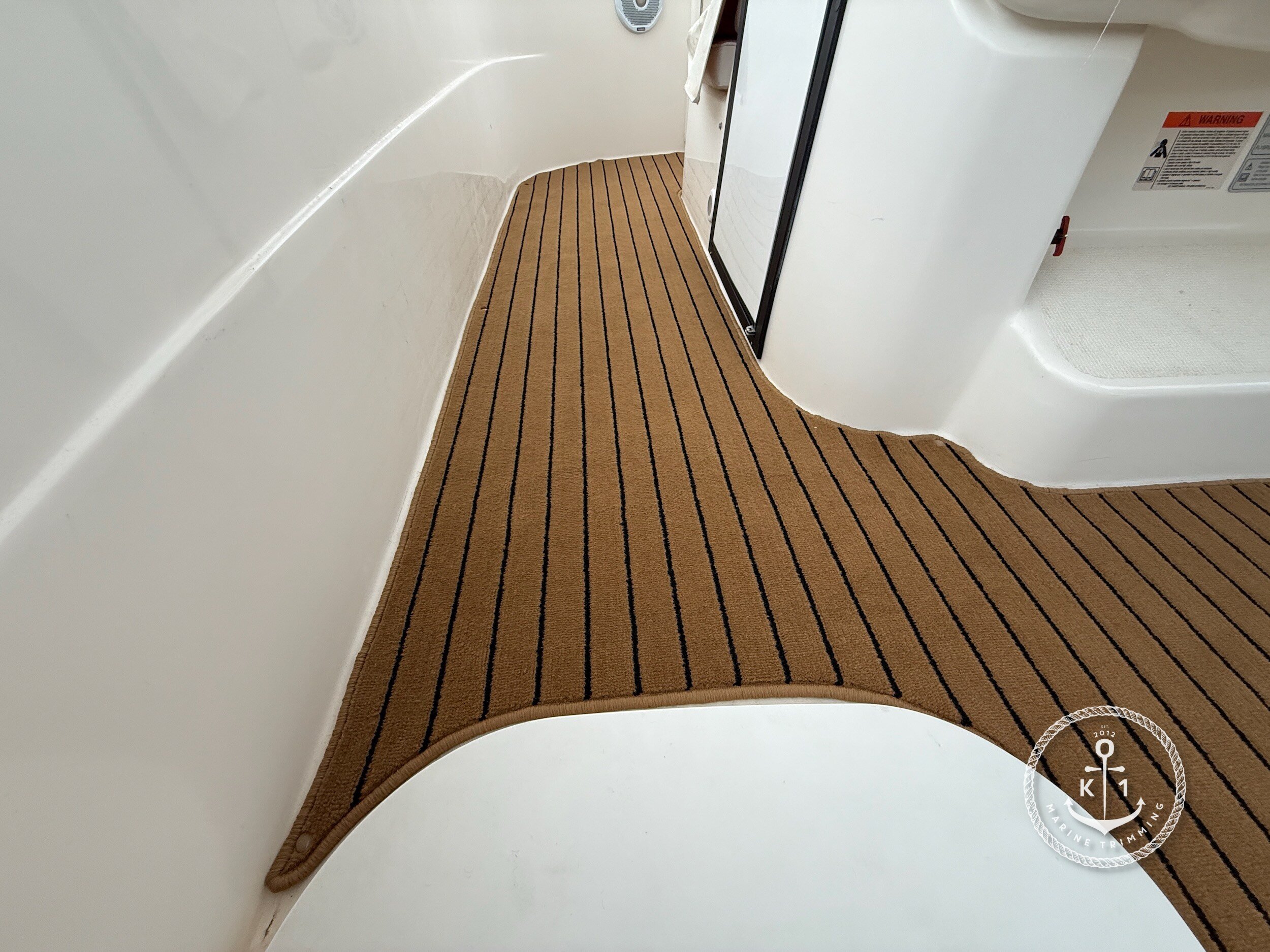 Riviera 37 Flybridge
