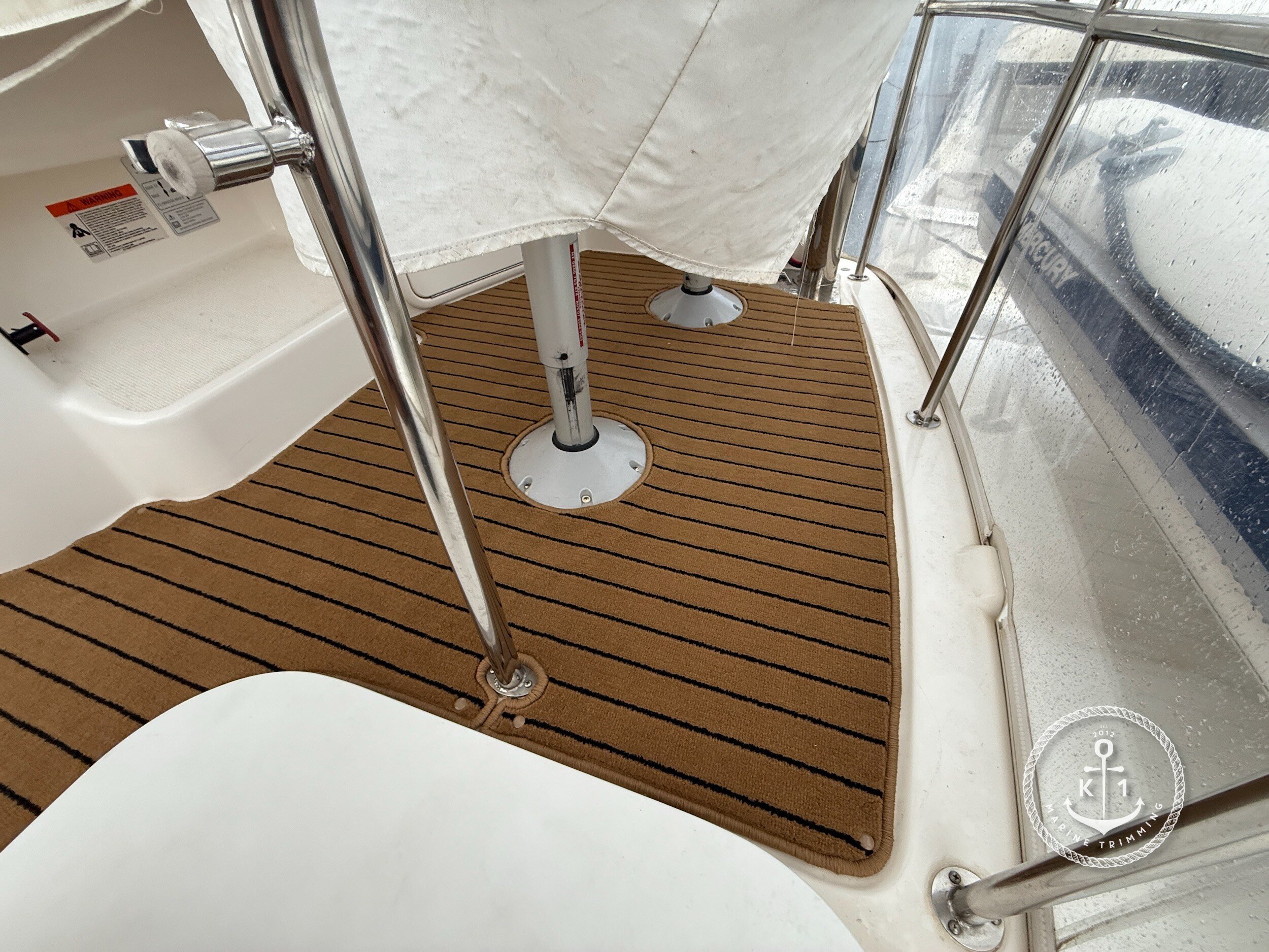 Riviera 37 Flybridge