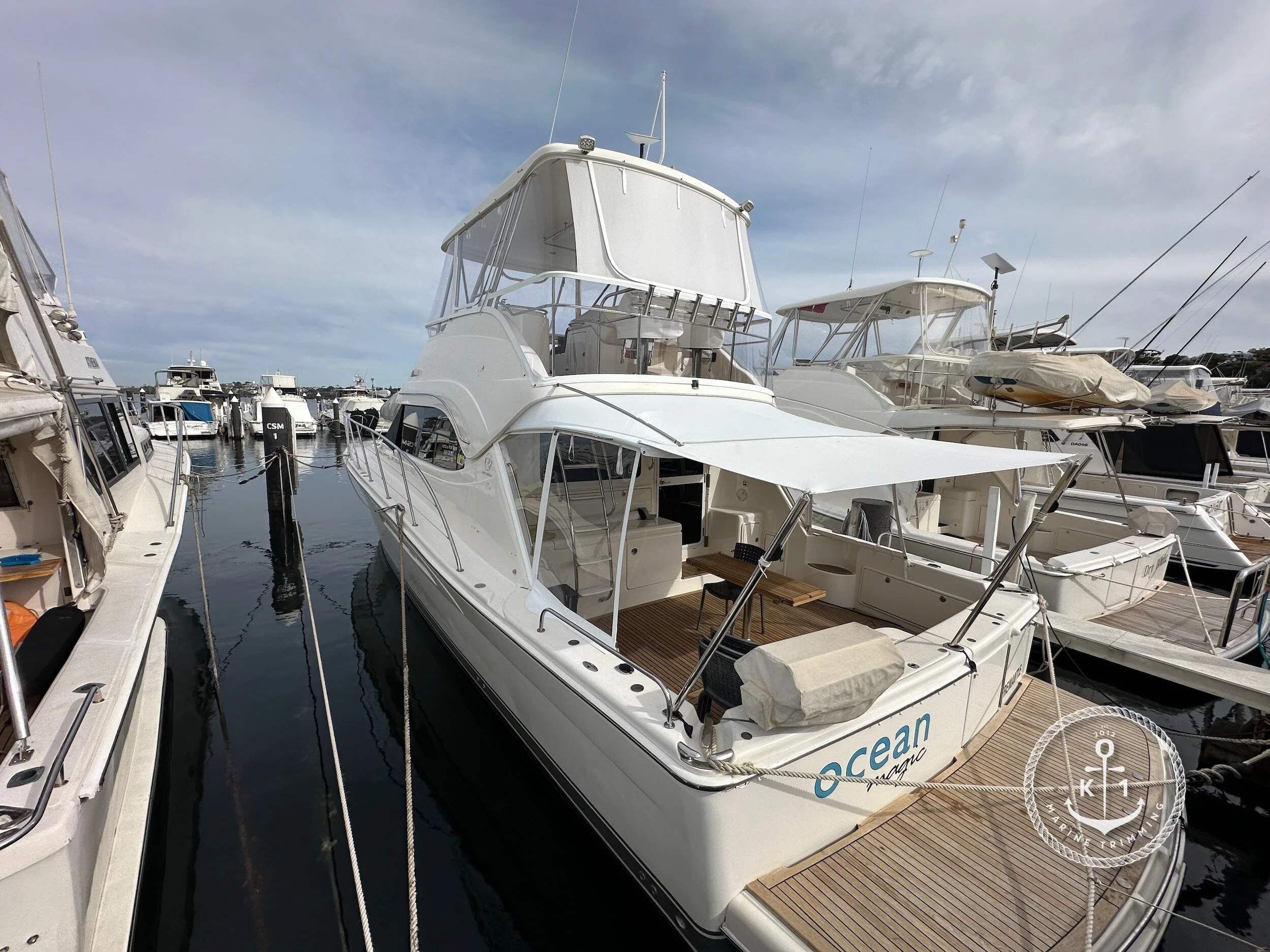Riviera 47 Flybridge