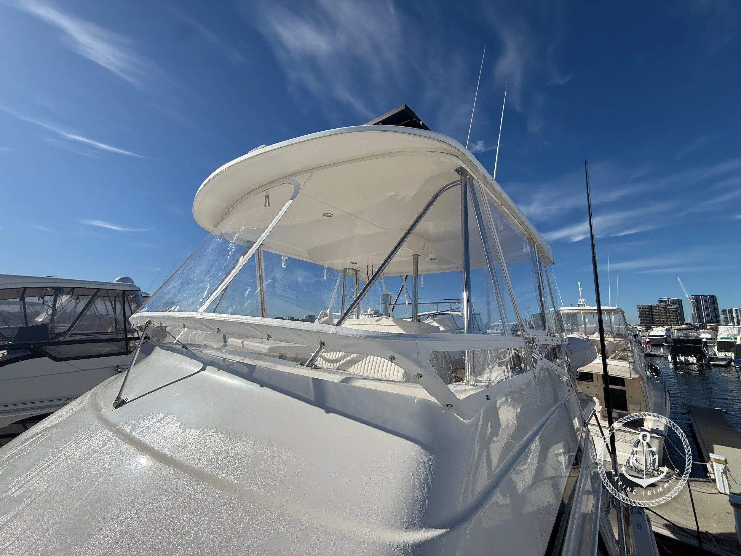 Riviera 43 Flybridge