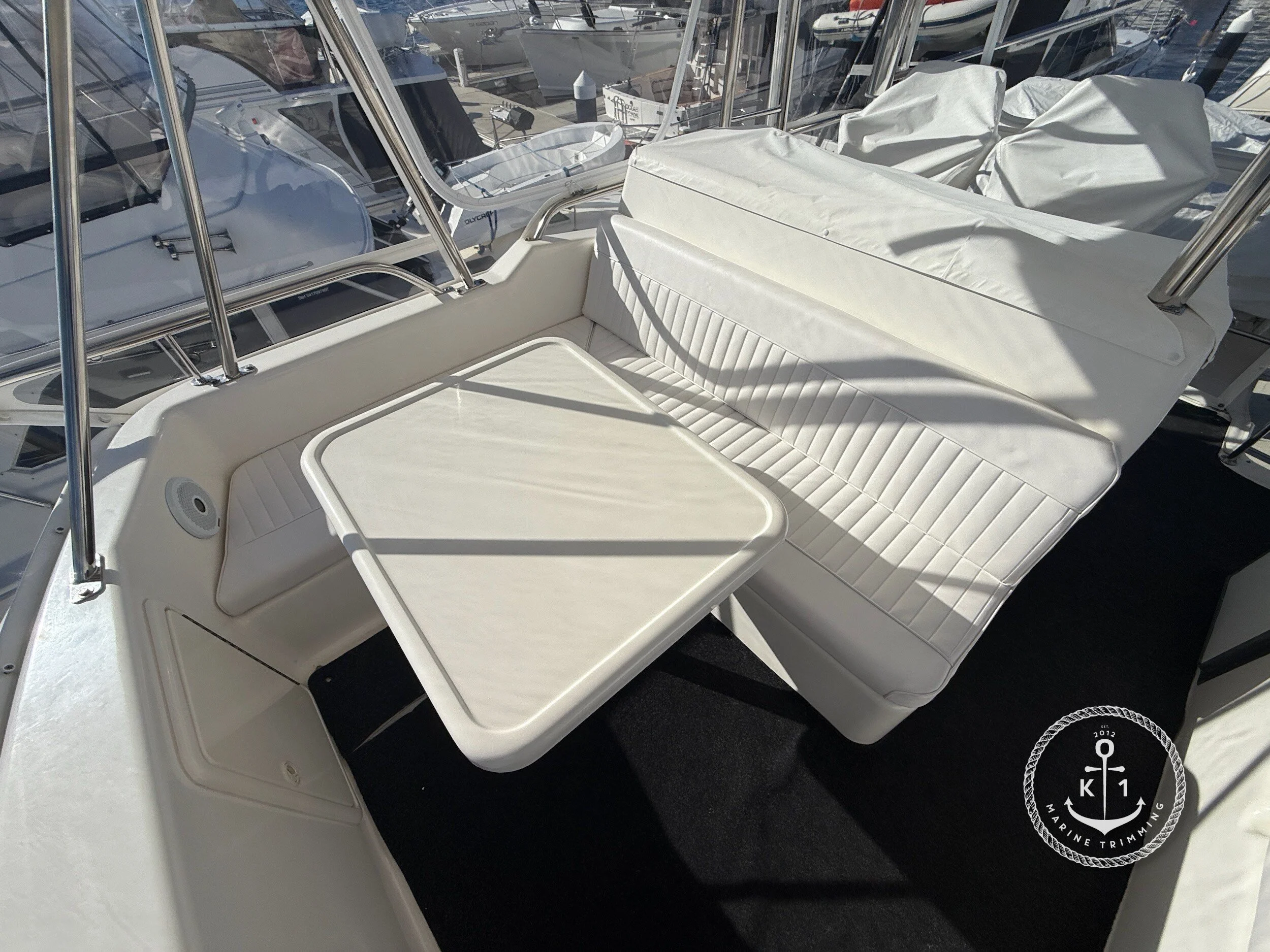 Riviera 43 Flybridge
