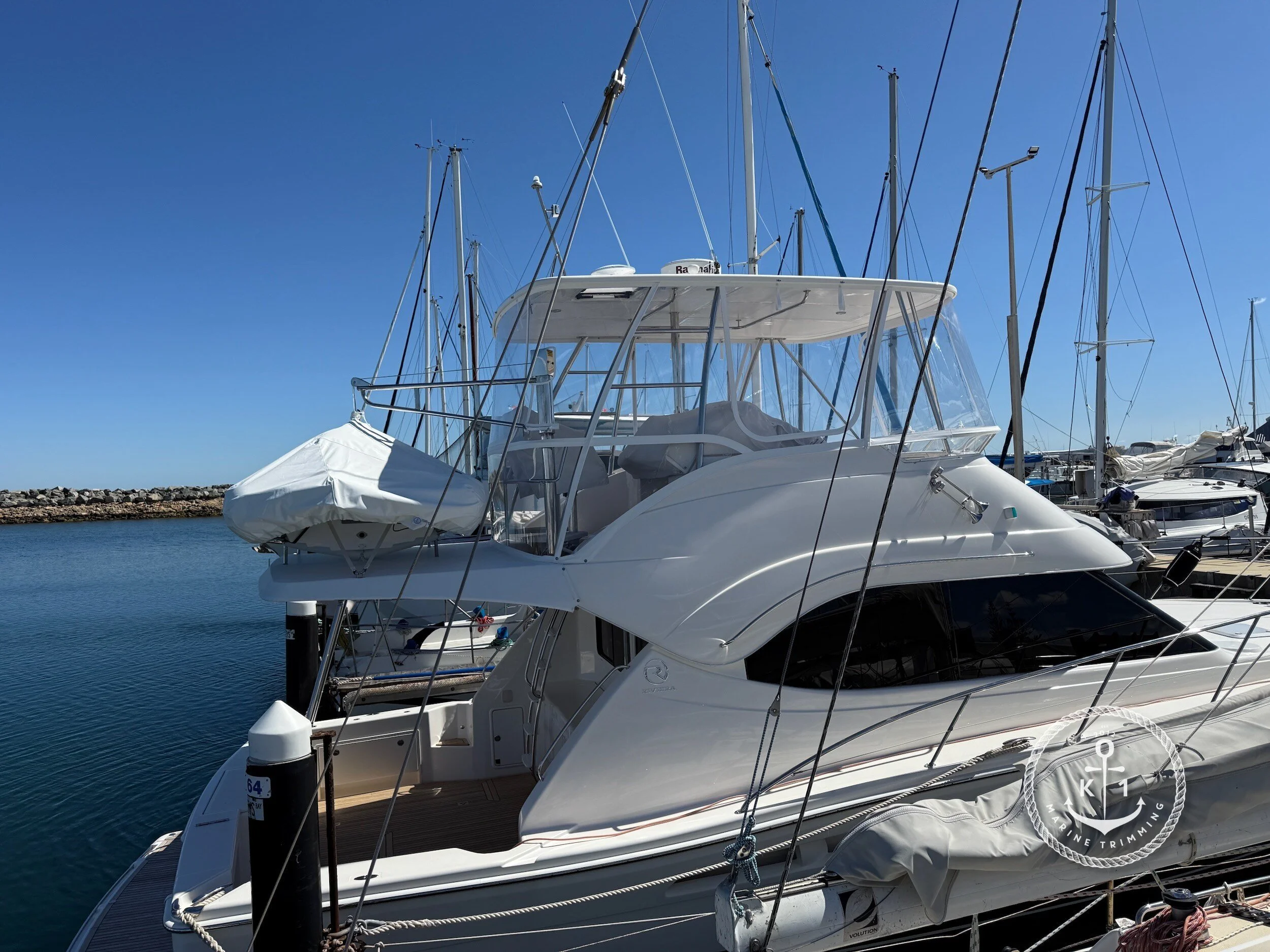 Riviera 41 Flybridge