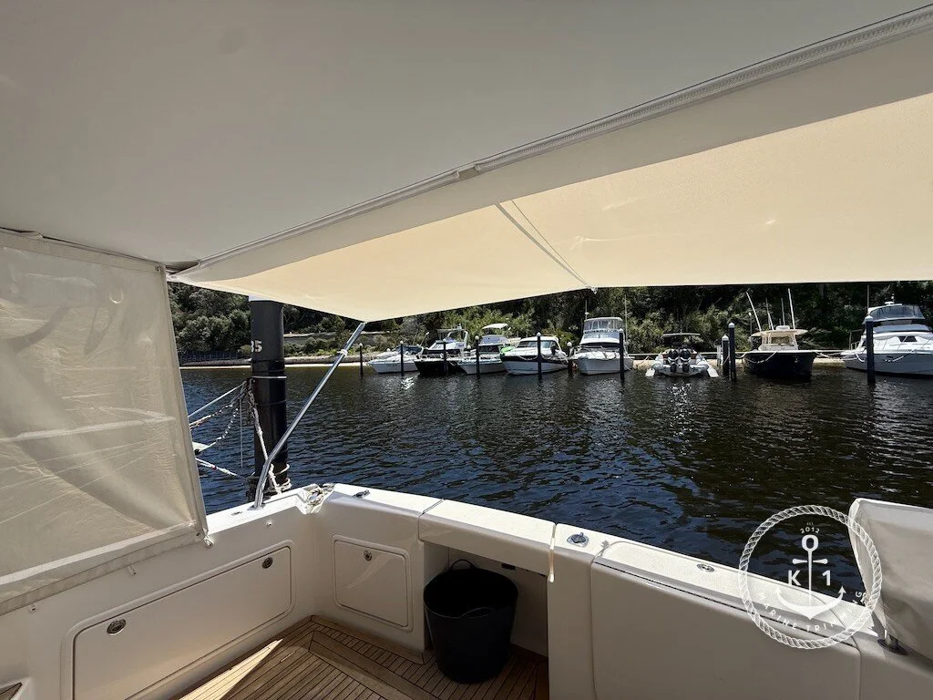 Riviera 42 Flybridge