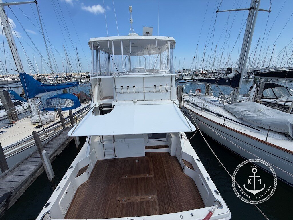 Riviera 43 Flybridge