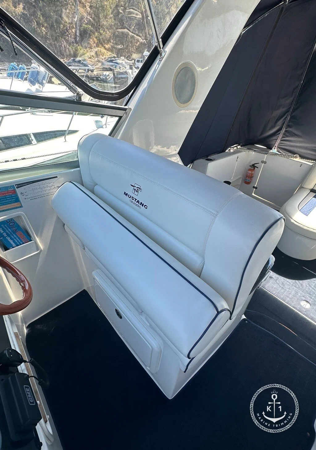 Mustang 4200 Sports Cruiser