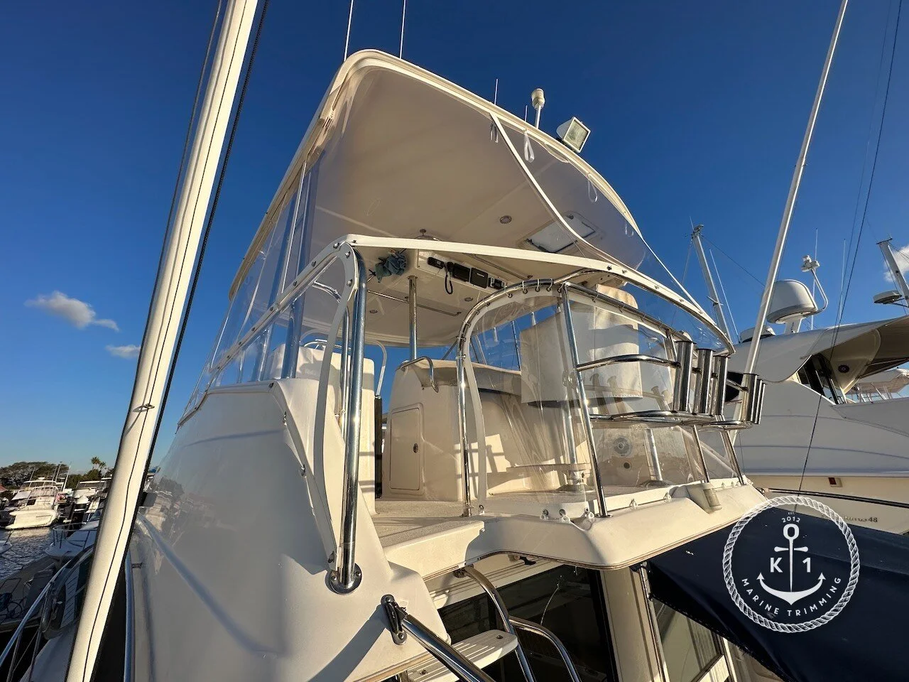 Riviera 43 Flybridge