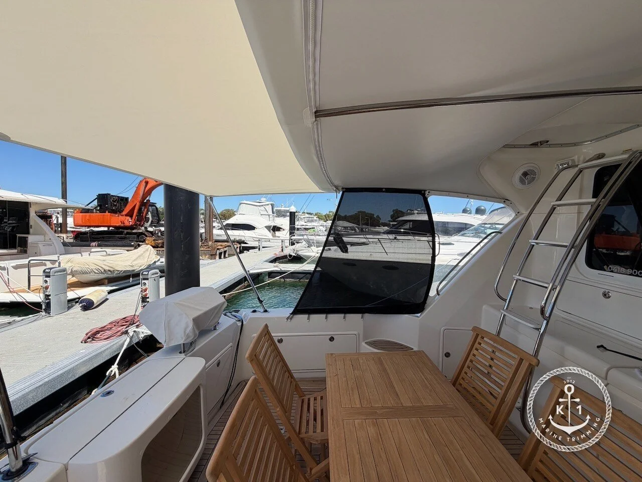 Riviera 47 Flybridge Series 2
