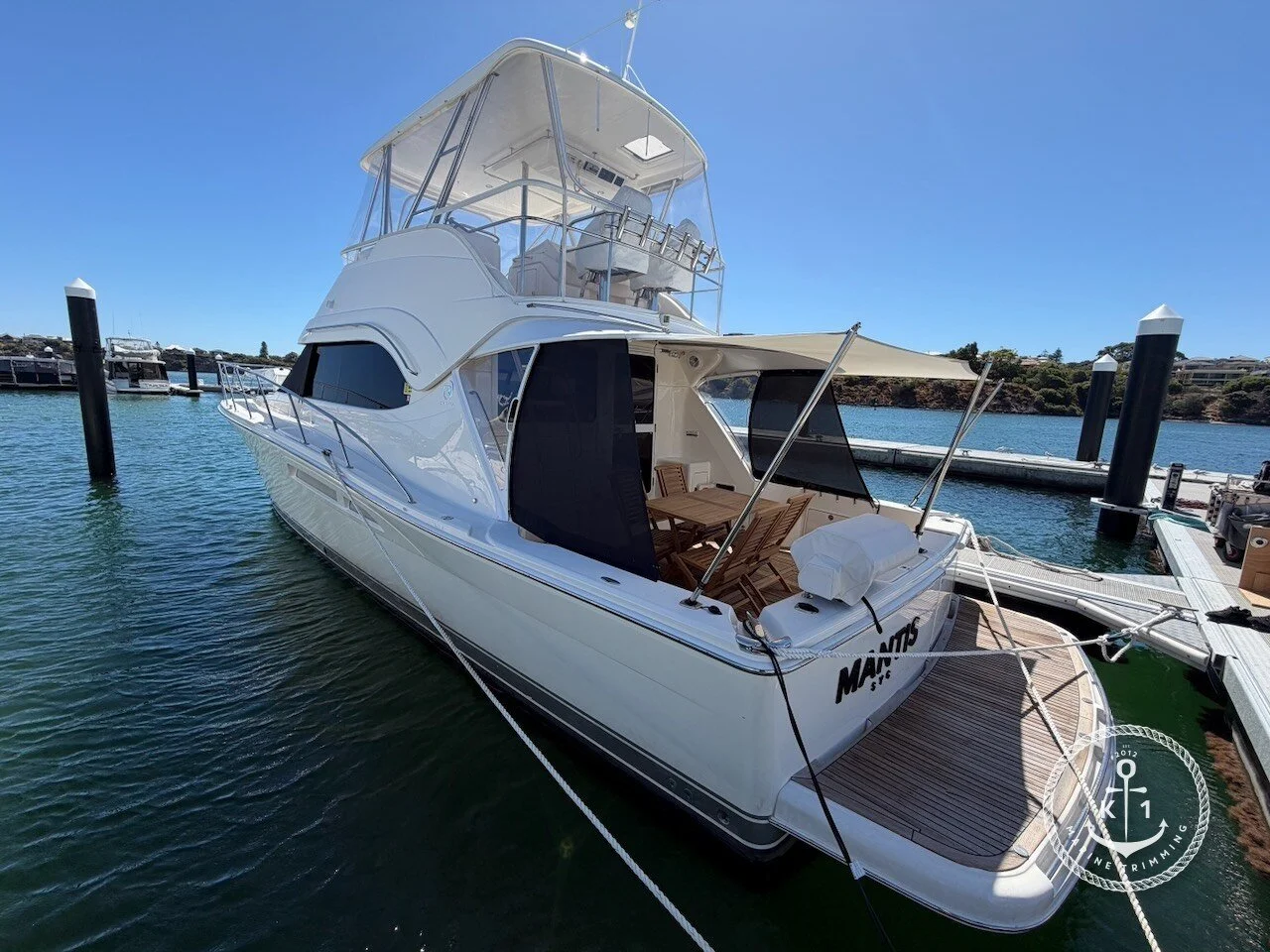 Riviera 47 Flybridge Series 2