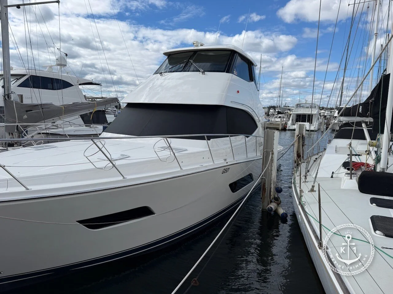 Riviera 52 Enclosed Flybridge