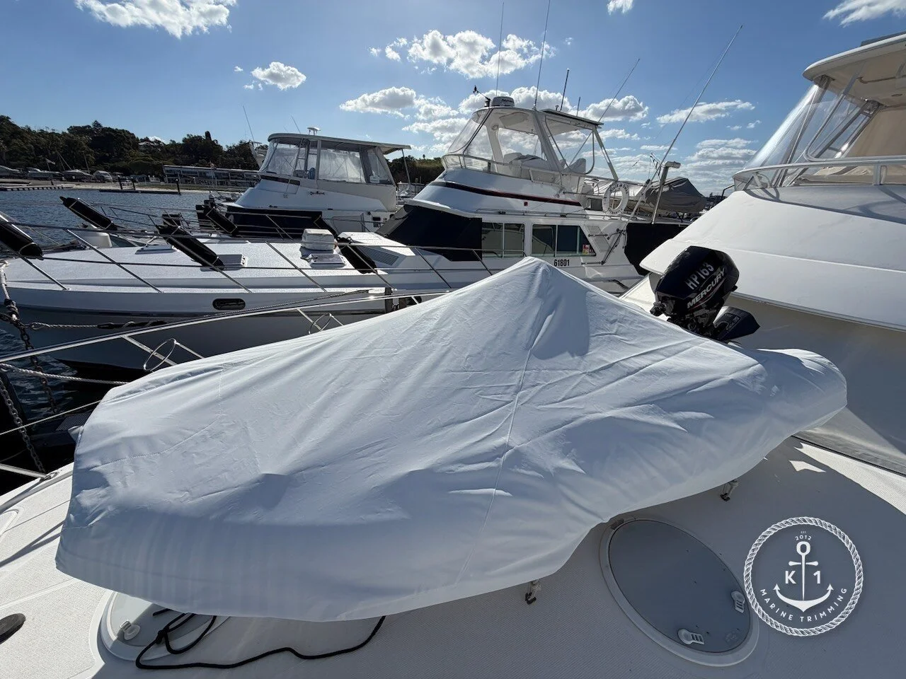 Riviera 42 Flybridge