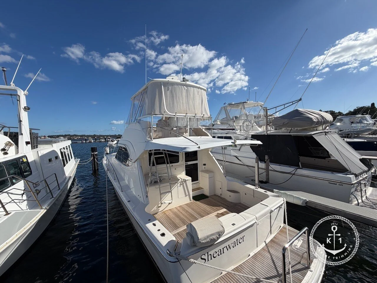 Riviera 42 Flybridge