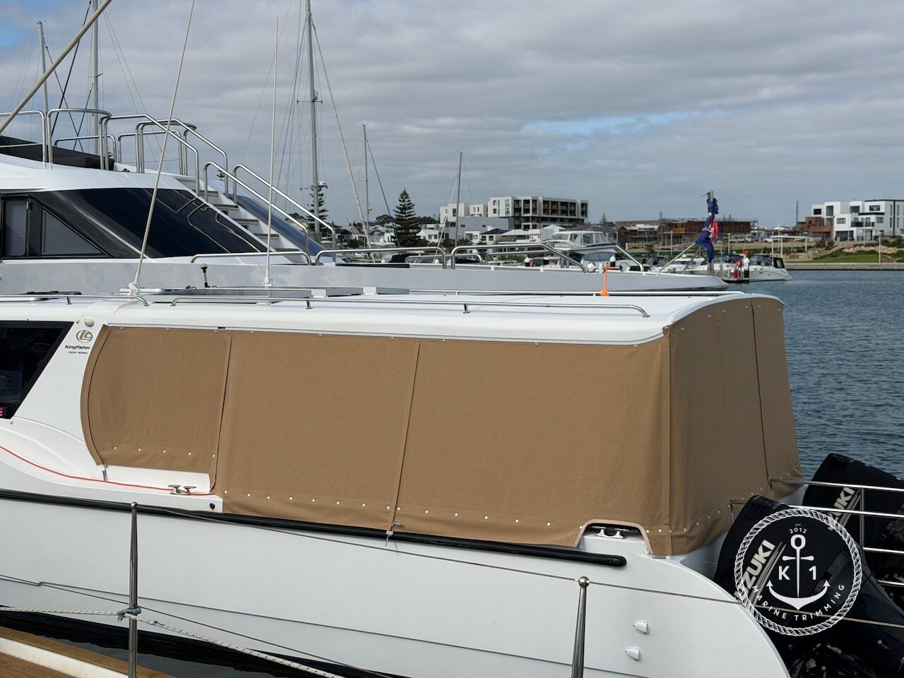 LeisureCat Kingfisher 10000 Series